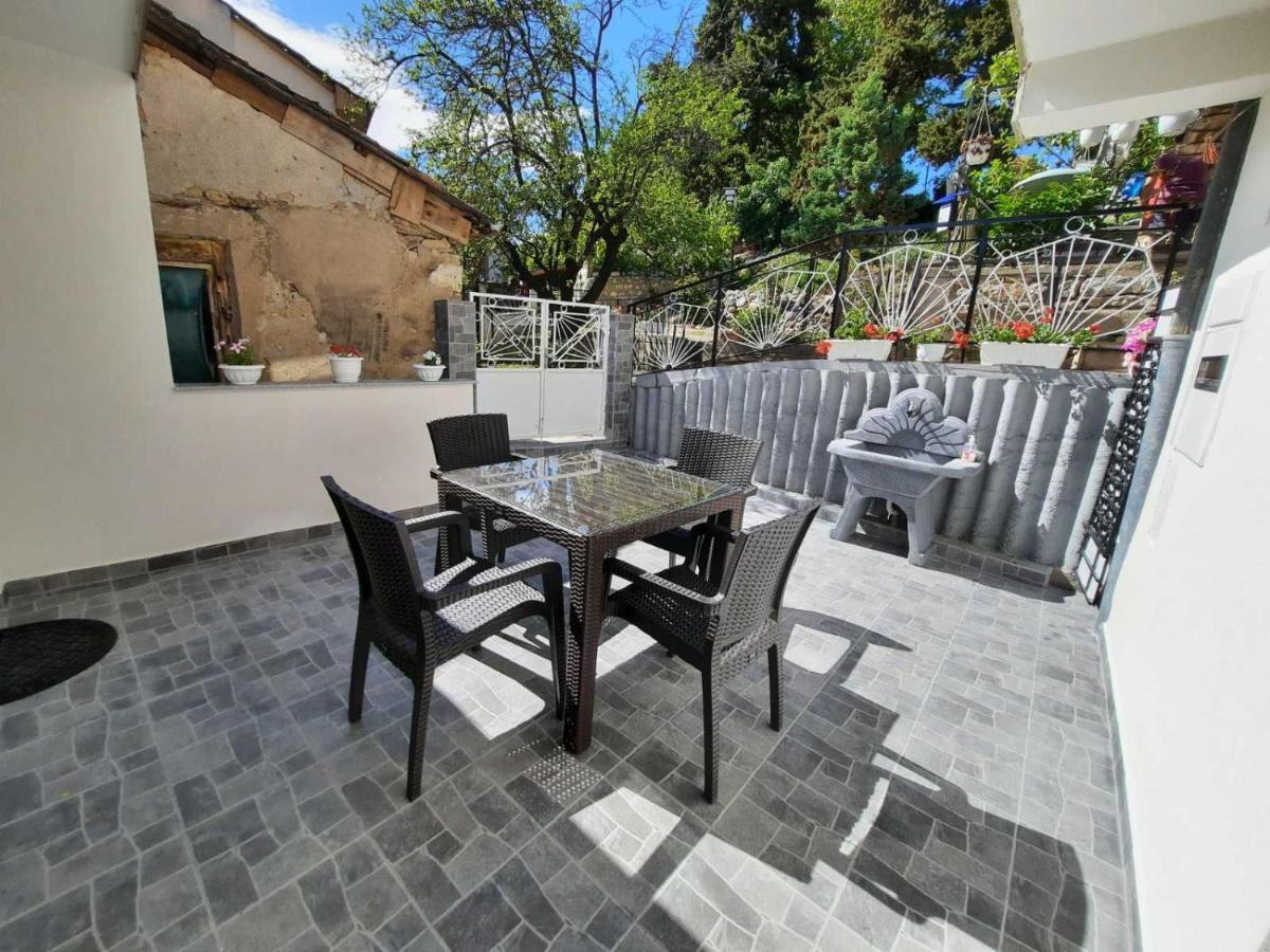 Redex Apartments โอครีด ภายนอก รูปภาพ
